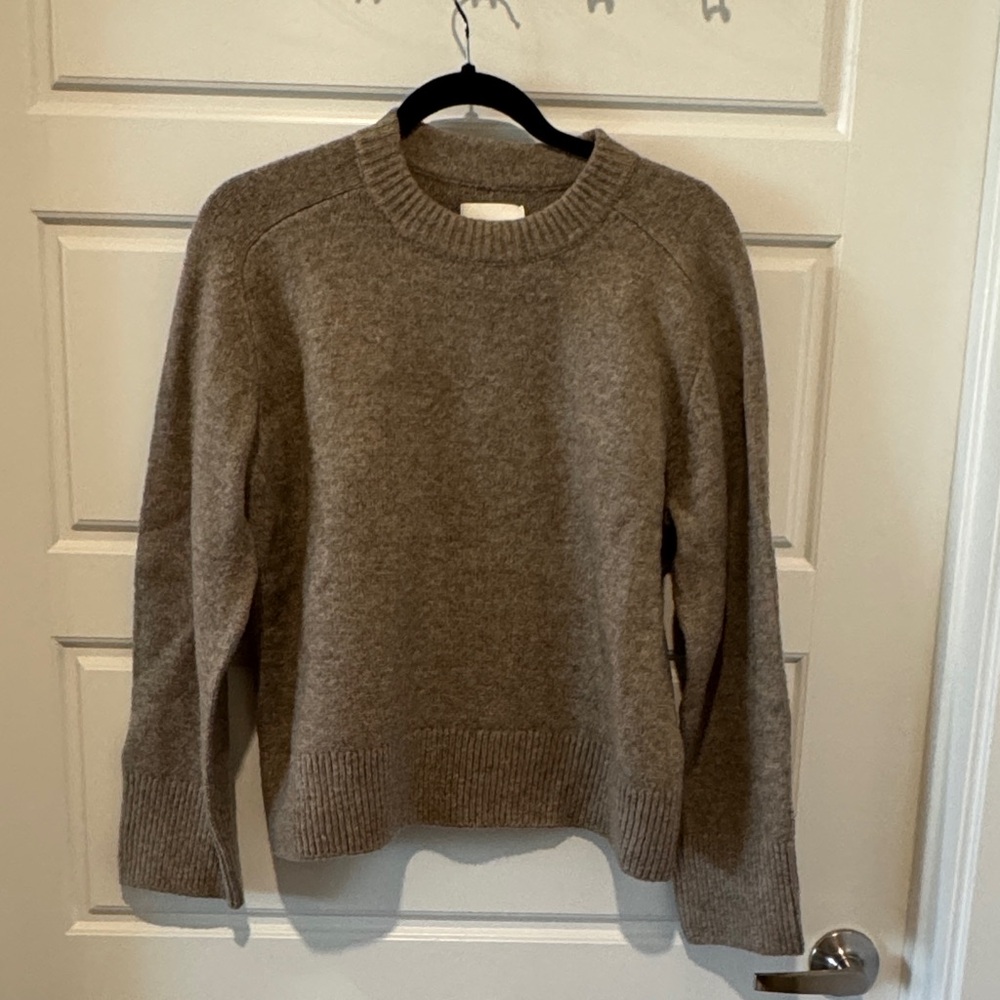 Abercrombie & Fitch Brown Crew Neck Sweater